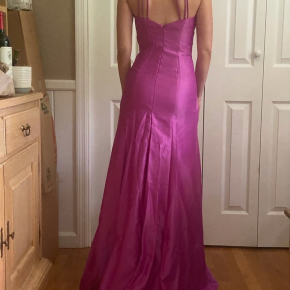 Jessica McClintock magenta prom dress size 3/4 - Picture 2 of 4